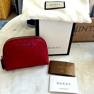 GUCCI Microguccissima GG Cosmetic Case Red